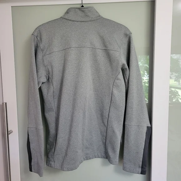 The North Face Gray Soft Shell 1/4 Zip Sweater - Picture 5 of 5